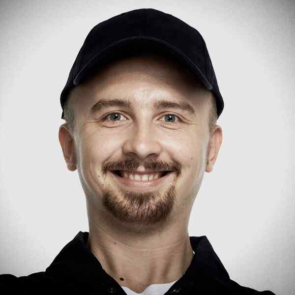 https://www.xemorymedia.com/wp-content/uploads/2018/09/our_team_03.jpg